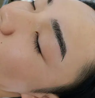 アイブロウ GranCieux 小田部のマツエク・マツパデザイン