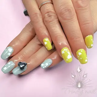 ネイル nailsalon  Trinity所属・K. yu-kaのネイルデザイン