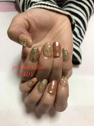 ネイル 桜田 麻菜のネイルデザイン