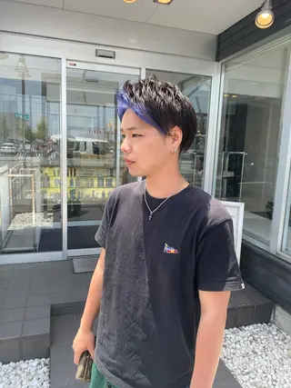 ショート カラー 多河 遥のヘアスタイル