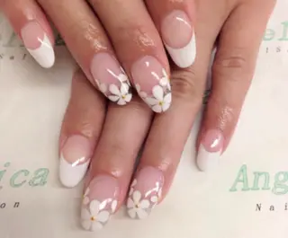 ネイル Angelica ネイリストのネイルデザイン