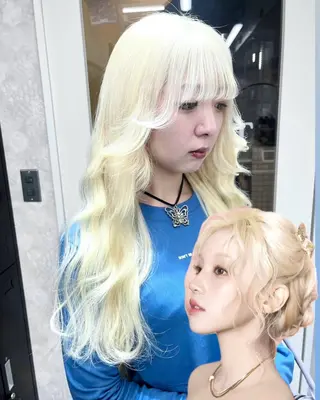 ロング カラー ブリーチ/エクステ/ 19歳/新宿/アリルのヘアスタイル