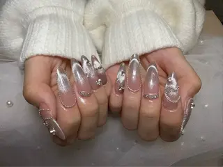 ネイル Chiara 長さだしのネイルデザイン