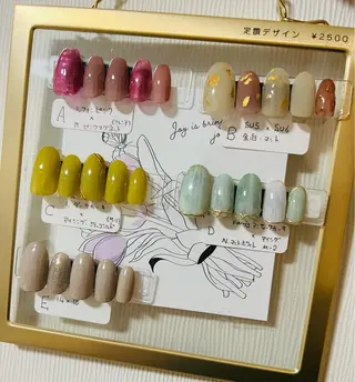 ネイル N.plus NaiLのネイルデザイン