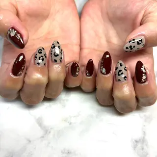 ネイル es nailのネイルデザイン
