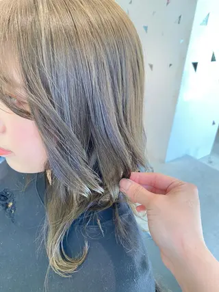 ミディアム カラー ヘアアレンジ Rely 美空のヘアスタイル