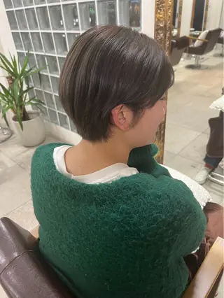 ショート カラー 遠藤 日和のヘアスタイル