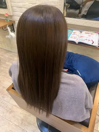 セミロング カラー ヘアアレンジ SHANTi 飯塚 ヘアセット/髪質改善のヘアスタイル