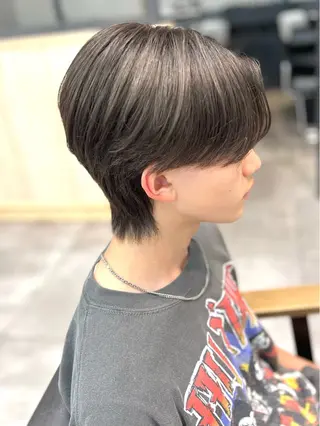 ショート カラー メンズ LUCK 本厚木店のヘアスタイル