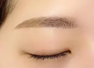 アイブロウ アイブロウサロン Eyepreme渋谷 【眉毛専門店】所属・Eyepreme 渋谷【眉毛サロン】の眉毛・アイブロウイメージ