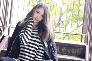 セミロング ロング カラー COCOROHOOKI所属・松田 由貴のヘアスタイル