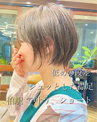 ショート 360°キレイな ショートカットのヘアスタイル