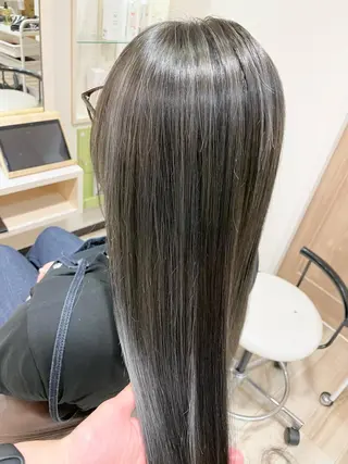 ロング カラー 🌈派手髪ハイトーン 🌈鈴木亮太🌈のヘアスタイル