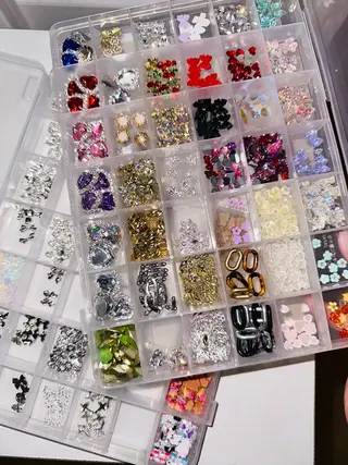 ネイル NAIL SALON GLOWのネイルデザイン