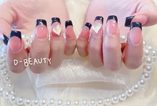 ネイル D-BEAUTY Nailsalonのネイルデザイン