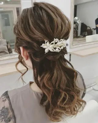 ヘアアレンジ 宇田川 直輝のヘアスタイル