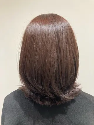 カラー 折本 沙織のヘアスタイル