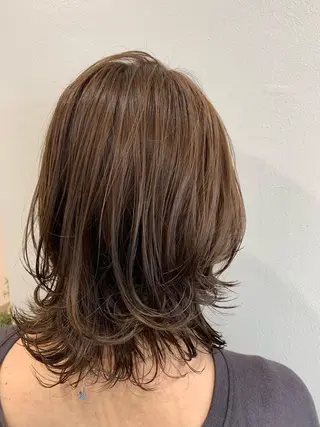 ミディアム カラー 山崎 澪 レイヤーカット/大宮のヘアスタイル