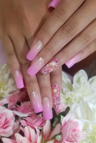 ネイル nail atelier yuka所属・❤ yuka❤のネイルデザイン