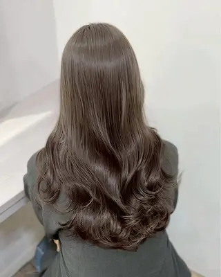 ロング miyuu / ioe  茶屋町のヘアスタイル