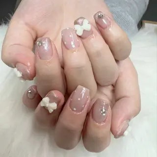 ネイル 🎀nana🫧 ワンホンネイル🎀のネイルデザイン