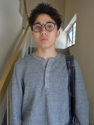 ショート siki 大阪福島 エンドウハルのヘアスタイル