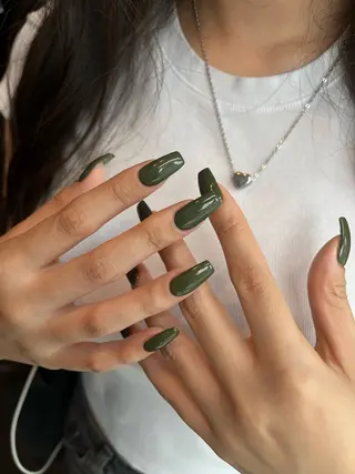 ネイル 🪷福本 亜実　/大阪心斎橋のネイルデザイン