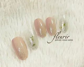 ネイル フルリール 【プライベートサロンのネイルデザイン