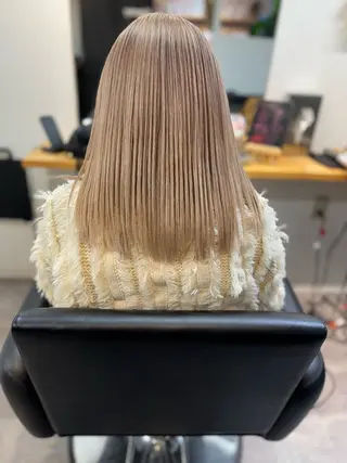 ミディアム カラー サクマ リョウジのヘアスタイル