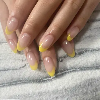 ネイル Ray. ／綺麗目ニュアンスのネイルデザイン