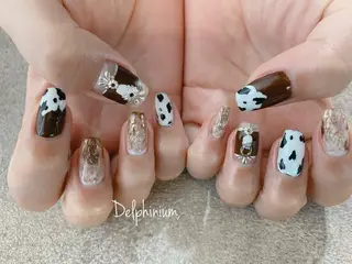 ネイル 岡本 友恵のネイルデザイン