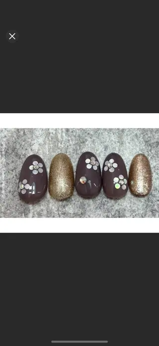 ミディアム K-more（ケーモア）知立店所属・K-more知立店 まなみのネイルデザイン