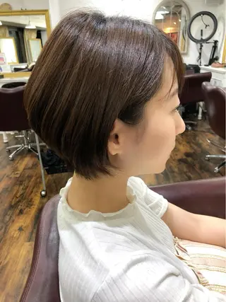 ショート カラー Soleria所属・艶髪/酸性ストレート 根本零のヘアスタイル