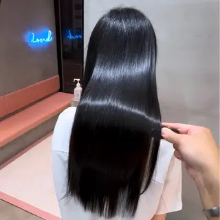 ロング レイヤー/艶髪 縮毛矯正🌱  赤石のヘアスタイル