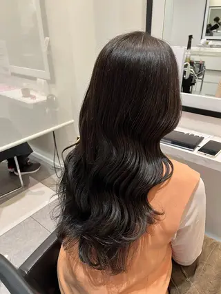 ロング カラー 中原 優美のヘアスタイル