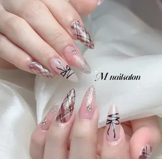 ネイル M🌷nail 長さだし専門店のネイルデザイン