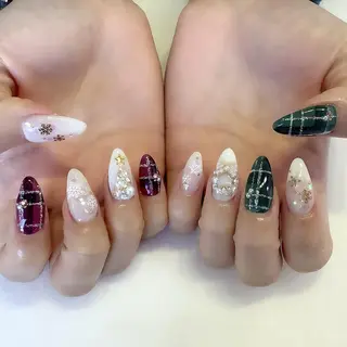 ネイル 💎🐰 saki. m 🐰💎のネイルデザイン