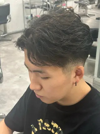 ショート パーマ メンズ パーマ特化🔥 ワタベリョウマのヘアスタイル