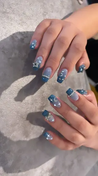 ネイル Mignon所属・Mignon 、のネイルデザイン