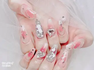 ネイル ティアラ ネイルのネイルデザイン