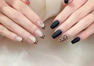 ネイル 小 雨のネイルデザイン