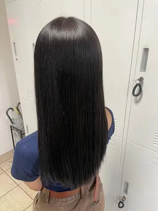 カラー TIDEHAIR SHUKAのヘアスタイル