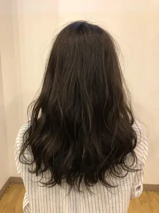 ロング 石井 佑樹のヘアスタイル