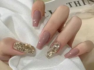 ネイル フィルイン、長さ出し 深爪矯正のネイルデザイン