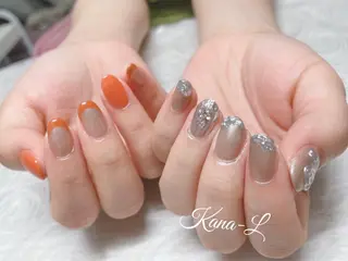 カラー ネイル 芦辺 香奈のネイルデザイン