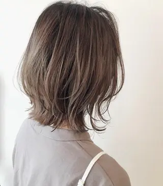 ミディアム 鬼頭 洋吏のヘアスタイル