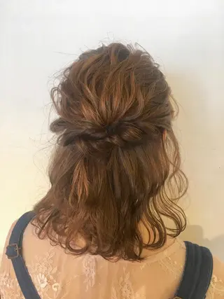 セミロング ヘアアレンジ さかい なつみのヘアスタイル