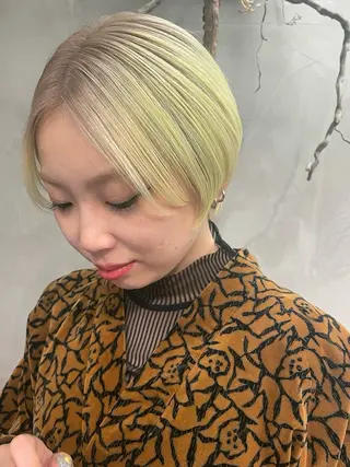 ショート カラー RorriM natsuのヘアスタイル