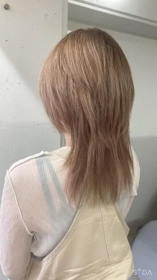 セミロング カラー ミルミー美容室所属・🦄💒💓齎藤 七海子🦄💒💓の眉毛・アイブロウイメージ