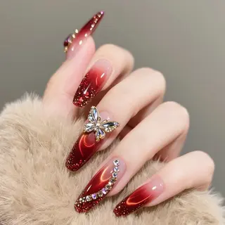 ネイル 鈴木 彩星のネイルデザイン